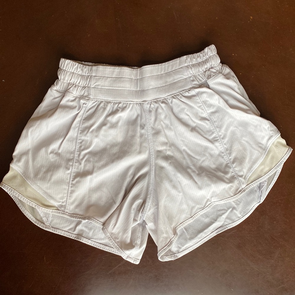 Lululemon Hotty Hot Low rise, 4”